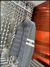 Carregar imagem no visualizador da galeria, Moncler Padded Wool Zip-Up Cardigan .
