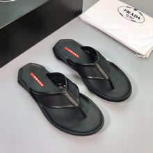 Carregar imagem no visualizador da galeria, Prada Slide Black
