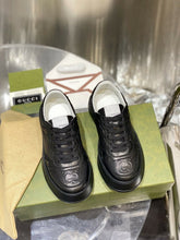 Carregar imagem no visualizador da galeria, Gucci GG Sneaker Black
