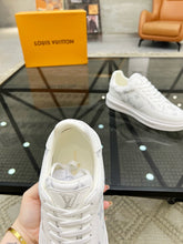 Carregar imagem no visualizador da galeria, Beverly Hills Louis vuitton
