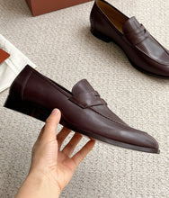 Carregar imagem no visualizador da galeria, Sergio Loafer Loro Piana Calfskin Burgundy
