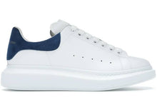 Carregar imagem no visualizador da galeria, Alexander Mcqueen Oversized Worker Blue
