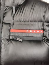 Carregar imagem no visualizador da galeria, Jaqueta Down Puffer Prada
