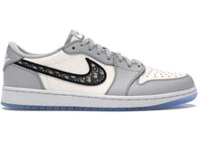 Carregar imagem no visualizador da galeria, Jordan 1 Retro Low Dior
