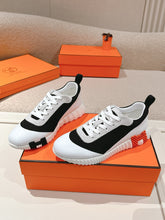 Carregar imagem no visualizador da galeria, Tênis Hermès Branco,Azul,Laranja
