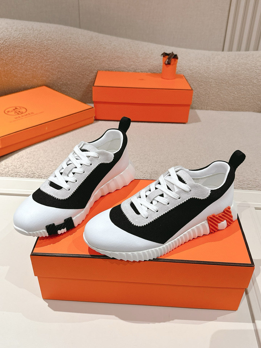 Tênis Hermès Branco,Azul,Laranja