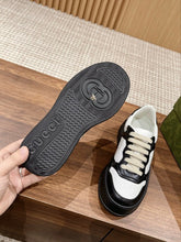 Carregar imagem no visualizador da galeria, Gucci GG Sneaker Black White
