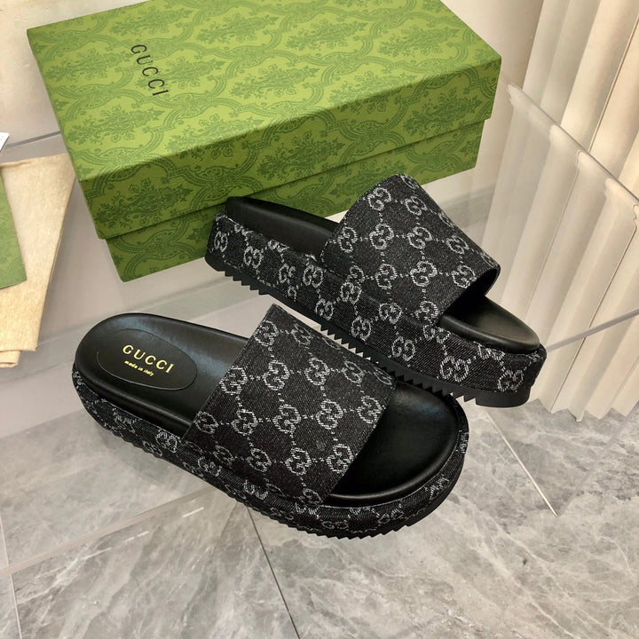Sandalia Gucci Angelina Platform 55 mm Denim Jacquard Negro