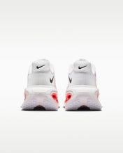 Carregar imagem no visualizador da galeria, Nike Vomero Premium - White
