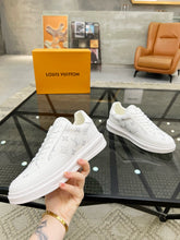 Carregar imagem no visualizador da galeria, Beverly Hills Louis vuitton
