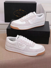 Carregar imagem no visualizador da galeria, Prada Leather Sneakers
