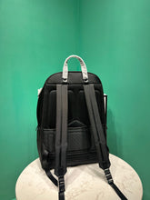 Carregar imagem no visualizador da galeria, Prada Backpack Saffiano Black
