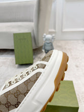 Carregar imagem no visualizador da galeria, Gucci And Ebony GG Canvas Beige
