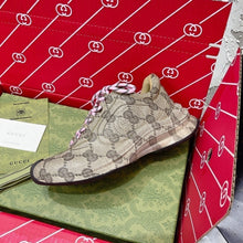 Carregar imagem no visualizador da galeria, Gucci Monogram Run Sneaker
