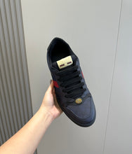 Carregar imagem no visualizador da galeria, Gucci Screnner GG Black
