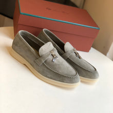 Carregar imagem no visualizador da galeria, Mocassim Loro Piana Summer Charms Cinza
