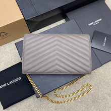Carregar imagem no visualizador da galeria, Saint Laurent Should Bag gray
