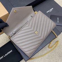 Carregar imagem no visualizador da galeria, Saint Laurent Should Bag gray
