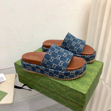 Carregar imagem no visualizador da galeria, Gucci Angelina Platform 55 mm Sandal Jacquard Denim
