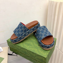 Carregar imagem no visualizador da galeria, Gucci Angelina Platform 55 mm Sandal Jacquard Denim
