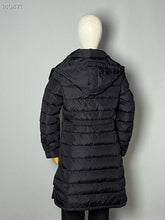 Carregar imagem no visualizador da galeria, Moncler Enfant Casaco Matelassê Com Capuz
