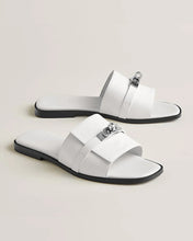 Carregar imagem no visualizador da galeria, Sandália "Gabriel" Hermès Branca
