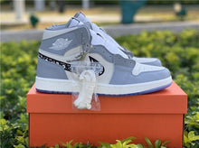 Carregar imagem no visualizador da galeria, Jordan 1 Retro High Dior
