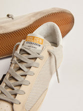 Carregar imagem no visualizador da galeria, Golden Goose Superstar Sneaker Couro Branco e Preto.
