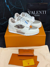 Carregar imagem no visualizador da galeria, Skate Sneaker 3

