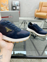 Carregar imagem no visualizador da galeria, PRADA Prax Re-nylon BLUE
