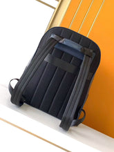 Carregar imagem no visualizador da galeria, Mochila Montblanc Blue
