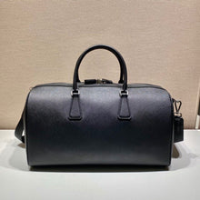 Carregar imagem no visualizador da galeria, Prada Mala Em Couro Saffiano
