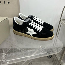 Carregar imagem no visualizador da galeria, Golden Goose Ballstar Black
