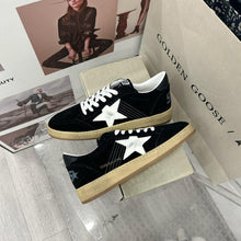 Carregar imagem no visualizador da galeria, Golden Goose Ballstar Black
