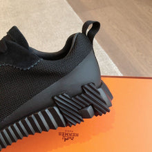 Cargar imagen en el visor de la galería, Hermes Air Mesh Bouncing Negro Ante

