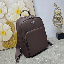 Carregar imagem no visualizador da galeria, Mochila Prada Siena
