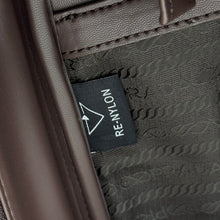 Carregar imagem no visualizador da galeria, Mochila Prada Siena
