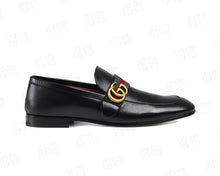 Carregar imagem no visualizador da galeria, Gucci Plain Leather Loafers Black
