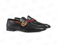 Carregar imagem no visualizador da galeria, Gucci Plain Leather Loafers Black
