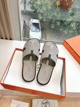 Carregar imagem no visualizador da galeria, Hermes Chypre Sandal Grey
