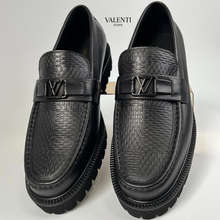 Carregar imagem no visualizador da galeria, Sapato 1 Louis Vuitton
