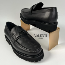 Carregar imagem no visualizador da galeria, Sapato 1 Louis Vuitton
