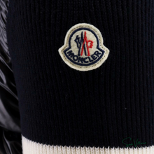 Carregar imagem no visualizador da galeria, Jaqueta stripe-detail Moncler
