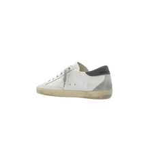 Carregar imagem no visualizador da galeria, Tênis Super-Star Golden Goose
