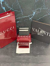 Carregar imagem no visualizador da galeria, Porta-Cartões  "Monograma GG" Gucci
