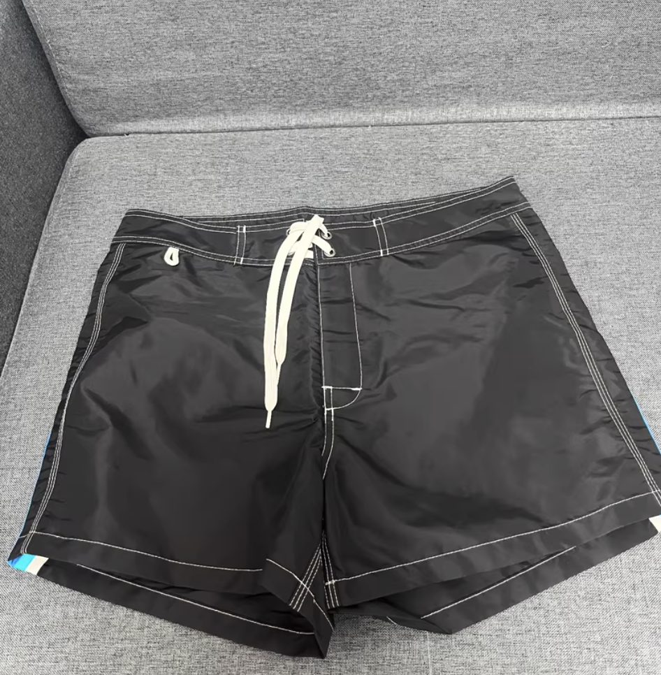 Shorts de Banho Masculino Sundek em Tafetá de Secagem Rápida com Cós Elástico