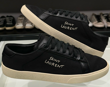 Carregar imagem no visualizador da galeria, Tênis Cano Baixo Yves Saint Laurent Preto
