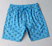 Carregar imagem no visualizador da galeria, Shorts "Blue mini turtle" Vilebrequin
