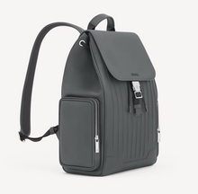 Carregar imagem no visualizador da galeria, Mochila Rimowa Cinza
