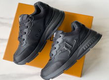 Carregar imagem no visualizador da galeria, Tênis New Louis Vuitton ALL BLACK

